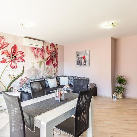 Andela 3 Apartment Макарска Екстериор снимка
