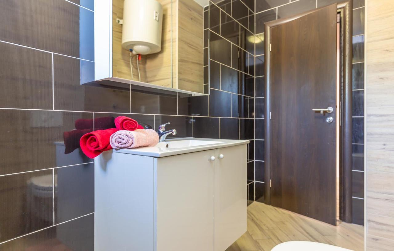 Andela 3 Apartment Макарска Екстериор снимка